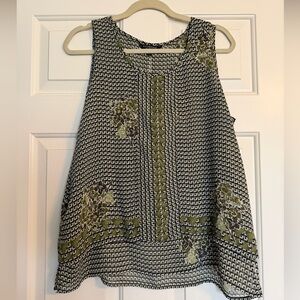 Women’s Liverpool Geo Floral Mixed flowy layered tank top Size L